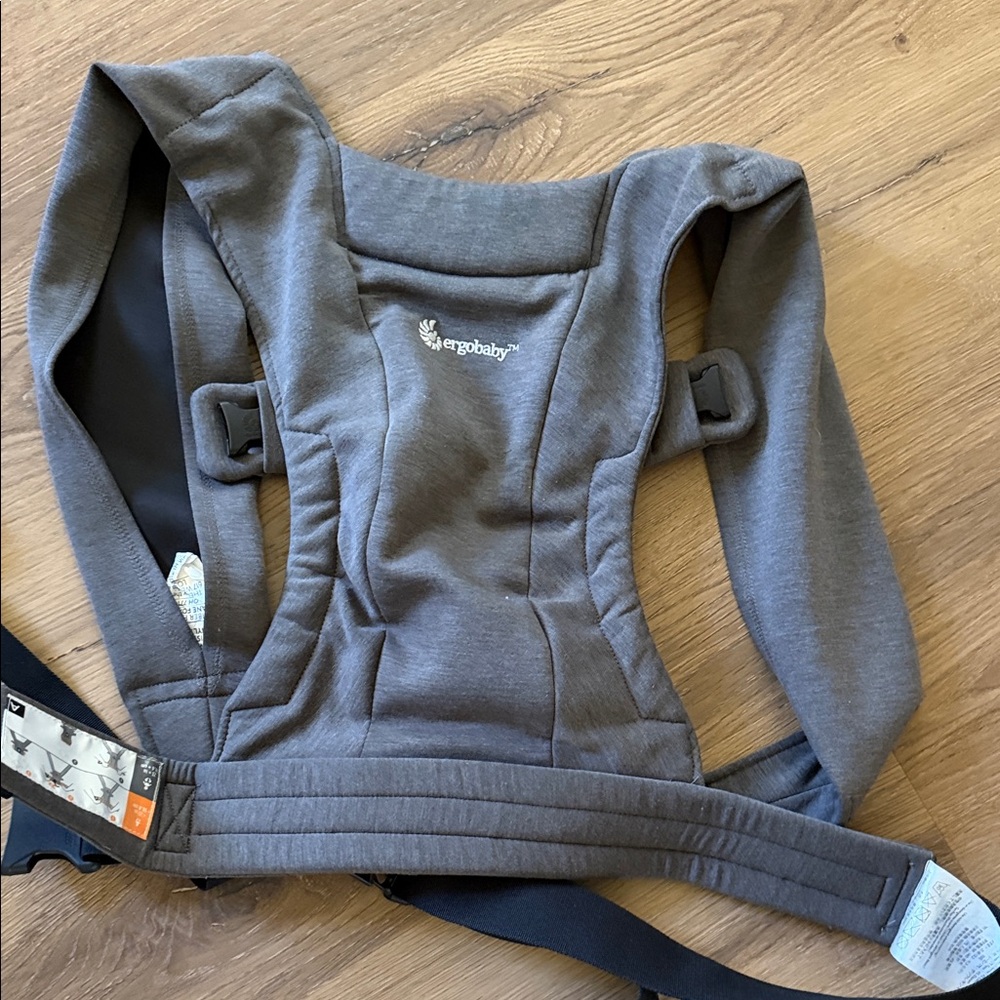 Ergobaby Embrace Soft Structured Carrier in Charcoal